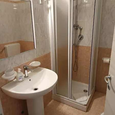 Checkin A Richiesta Διαμέρισμα Πάρμα