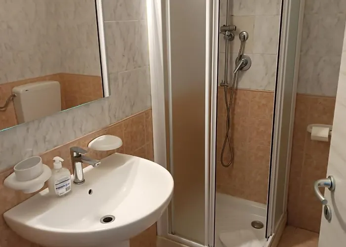 Checkin A Richiesta Apartman Parma